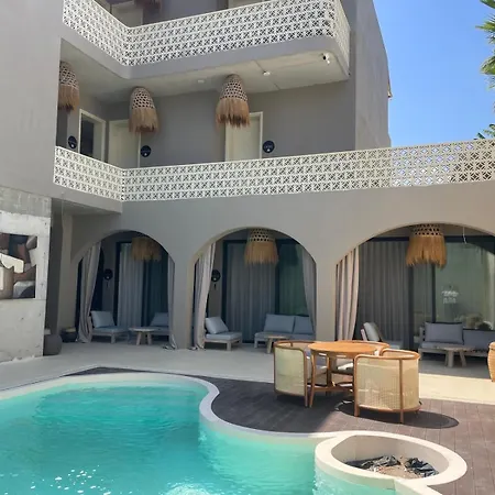Hotel No908cesme *