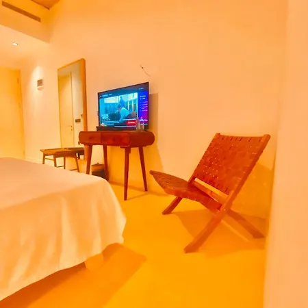 No908 Sunset Bar Hotel Cesme