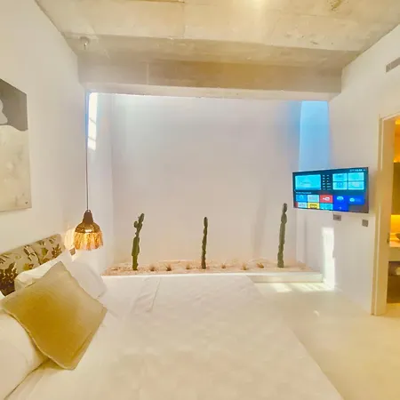 No908 Sunset Bar Cesme