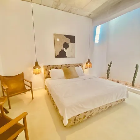 Hotel No908 Sunset Bar Cesme