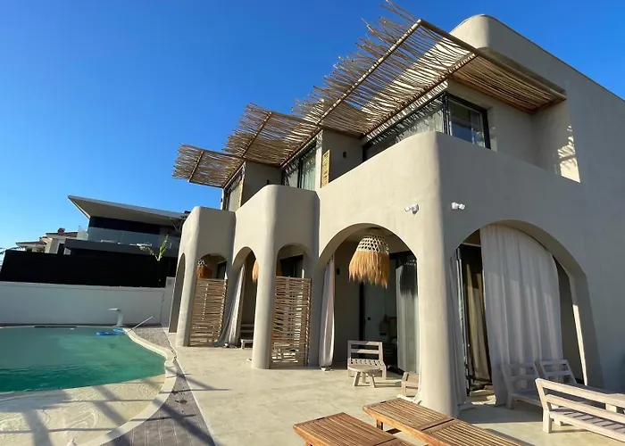 No908 Sunset 酒店 Çeşme