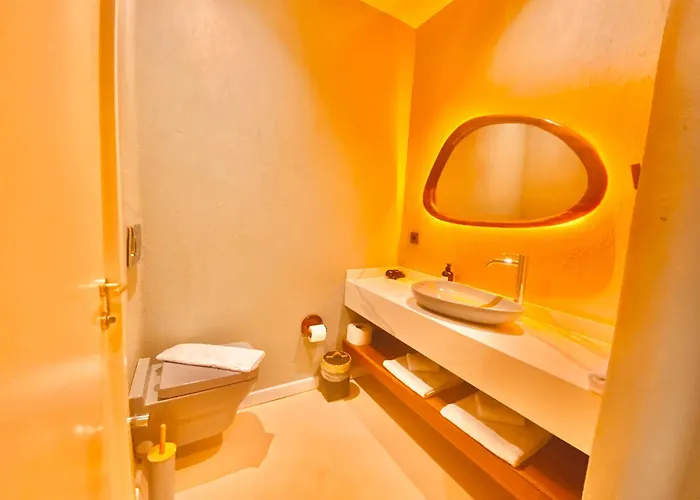 No908 Sunset 酒店 *