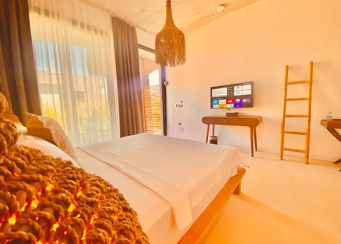 No908 Sunset 酒店 Çeşme